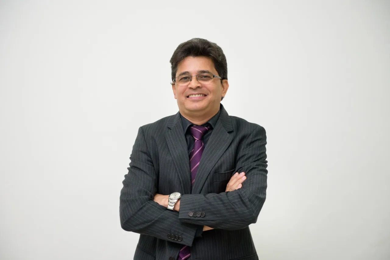 Pastor Roberto Silva